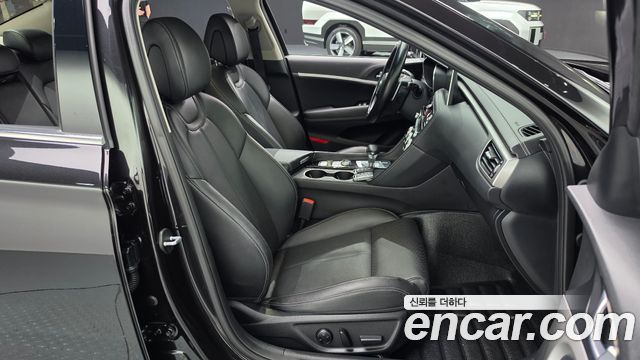 Genesis G70 2.2D AWD Advanced 2018 — фото 10
