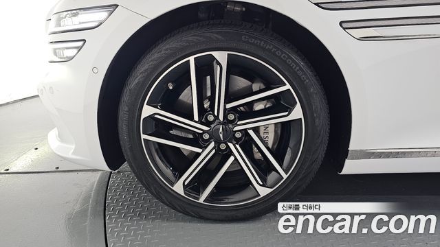 Genesis G80 (RG3) Gasoline 2.5 Turbo AWD 2025 — фото 5