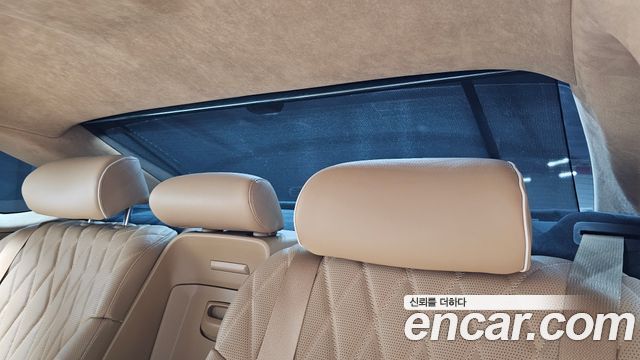 Genesis G80 (RG3) Gasoline 2.5 Turbo AWD 2025 — фото 29