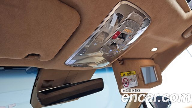 Genesis G80 (RG3) Gasoline 2.5 Turbo AWD 2025 — фото 33