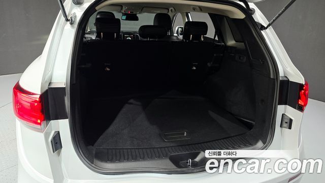 Renault Korea QM6 2.0 GDe LE Signature 2WD 2023 — фото 16