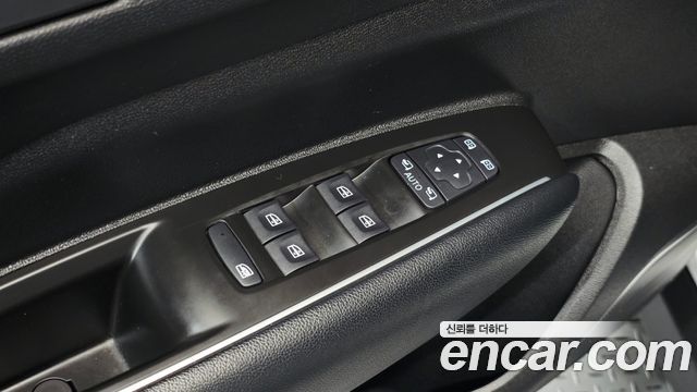 Renault Korea QM6 2.0 GDe LE Signature 2WD 2023 — фото 27