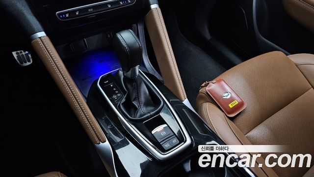 Renault Korea QM6 2.0 LPe RE Signature 2WD 2022 — фото 9