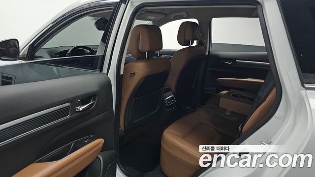 Renault Korea QM6 2.0 LPe RE Signature 2WD 2022 — фото 12