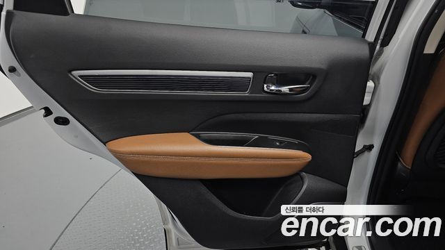 Renault Korea QM6 2.0 LPe RE Signature 2WD 2022 — фото 25