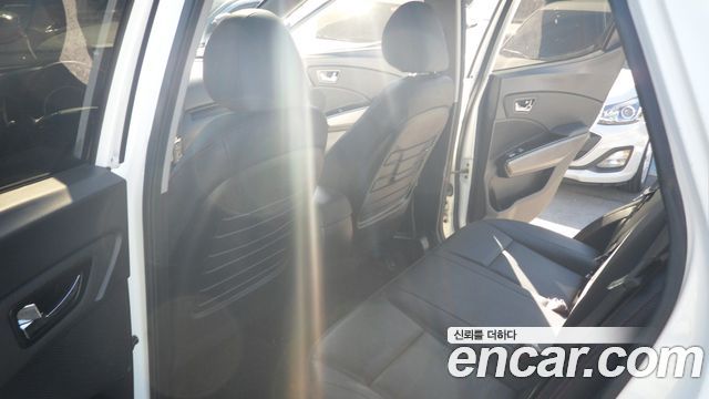 KG Mobility (SsangYong) Tivoli Air Diesel RX 4WD 2017 — фото 9