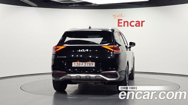 Kia Sportage (V) Gasoline 1.6 Turbo 2WD Prestige 2022 — фото 4