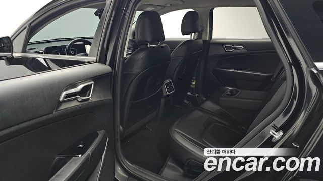 Kia Sportage (V) Gasoline 1.6 Turbo 2WD Prestige 2022 — фото 12