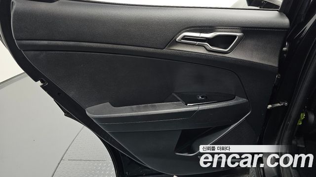 Kia Sportage (V) Gasoline 1.6 Turbo 2WD Prestige 2022 — фото 25