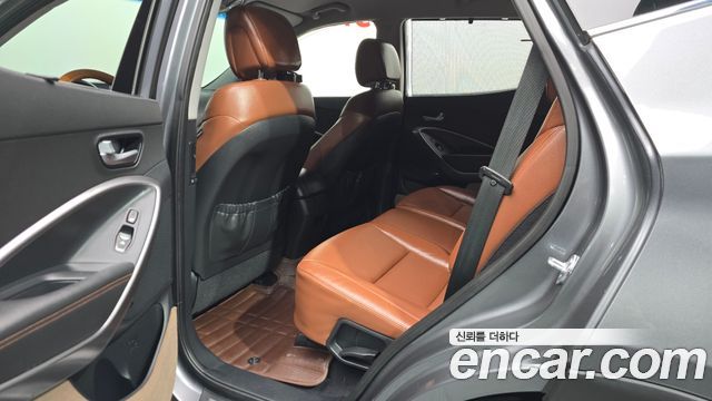 Hyundai Santa Fe (DM) Diesel(e-VGT) 2.0 2WD Exclusive 2013 — фото 11