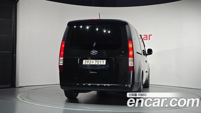 Hyundai Staria Tourer 9-Seater Modern 2022 — фото 4