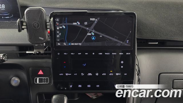 Hyundai Staria Tourer 9-Seater Modern 2022 — фото 14