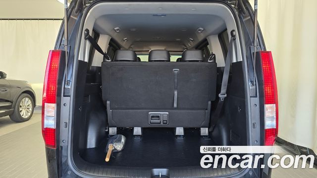 Hyundai Staria Tourer 9-Seater Modern 2022 — фото 20