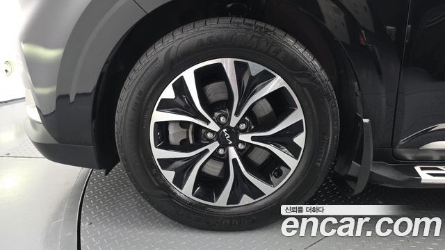 Kia Carnival (IV) Gasoline 9-Seater Noblesse 2023 — фото 5