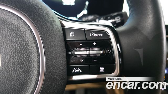 Kia Carnival (IV) Gasoline 9-Seater Noblesse 2023 — фото 18