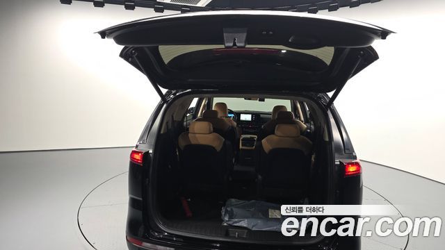 Kia Carnival (IV) Gasoline 9-Seater Noblesse 2023 — фото 20