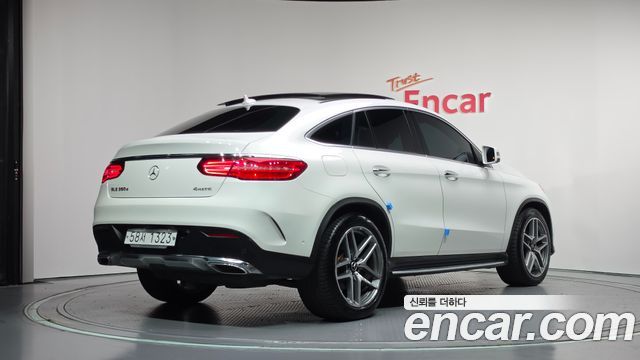 Mercedes-Benz GLE-Class (W166) GLE350 d 4MATIC Coupe 2017 — фото 2
