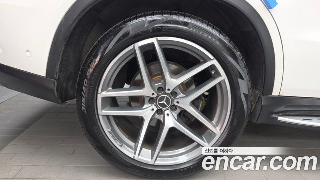 Mercedes-Benz GLE-Class (W166) GLE350 d 4MATIC Coupe 2017 — фото 5