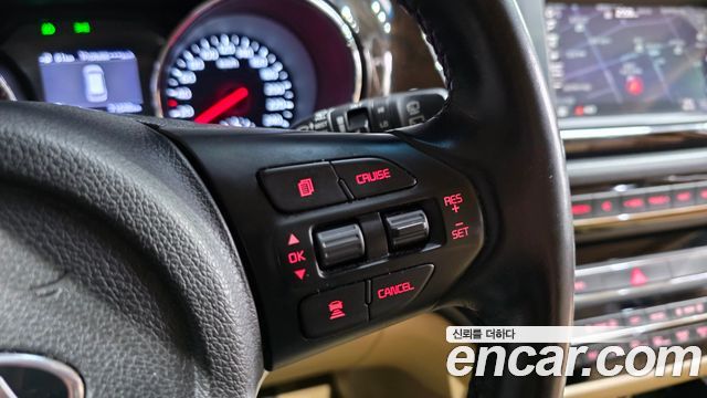 Kia Carnival 7-Seater Limousine VIP 2019 — фото 30