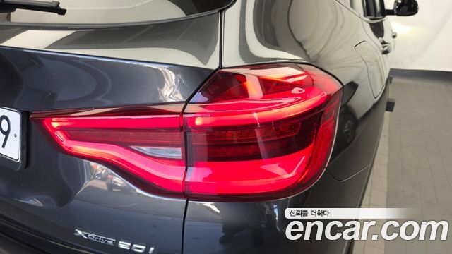 BMW X3 (G01) xDrive 20i M sports Online Exclusive Edition 2021 — фото 23