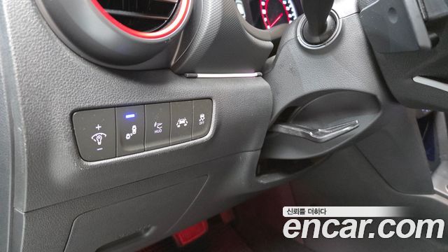Hyundai Kona 1.6 Turbo 2WD Iron Man Edition 2019 — фото 19