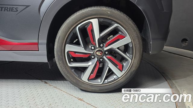 Hyundai Kona 1.6 Turbo 2WD Iron Man Edition 2019 — фото 21