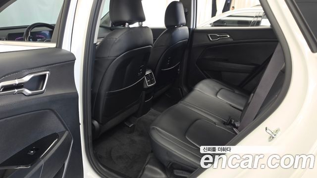 Kia Sportage (V) Diesel 2.0 2WD Prestige 2022 — фото 26