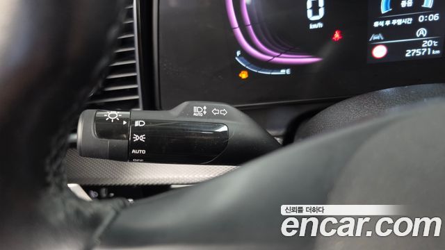 Kia Sportage (V) Diesel 2.0 2WD Prestige 2022 — фото 28