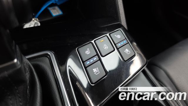 Kia Sportage (V) Diesel 2.0 2WD Prestige 2022 — фото 29