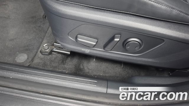 Kia Sportage (V) Diesel 2.0 2WD Prestige 2022 — фото 30