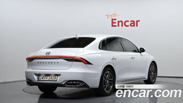 Hyundai Grandeur (IG) 2.5 Premium Choice 2021 — фото 2