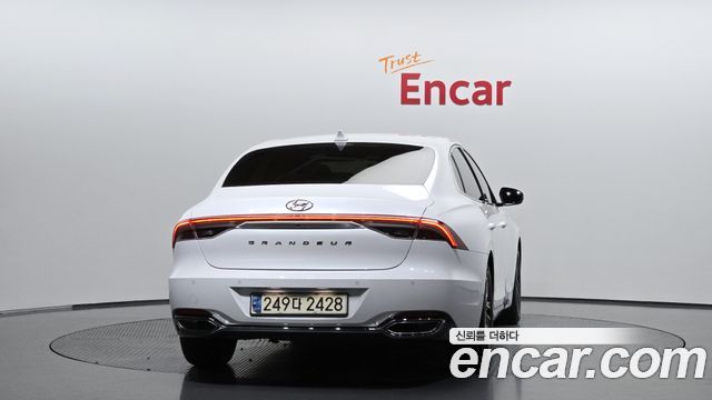 Hyundai Grandeur (IG) 2.5 Premium Choice 2021 — фото 4