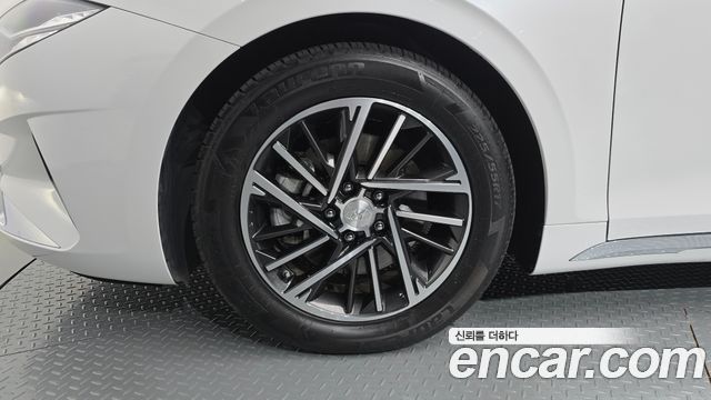 Hyundai Grandeur (IG) 2.5 Premium Choice 2021 — фото 5