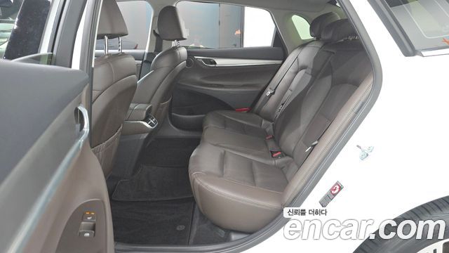 Hyundai Grandeur (IG) 2.5 Premium Choice 2021 — фото 12