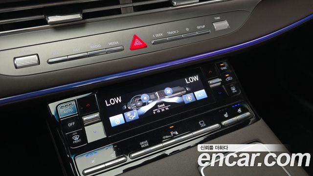 Hyundai Grandeur (IG) 2.5 Premium Choice 2021 — фото 18