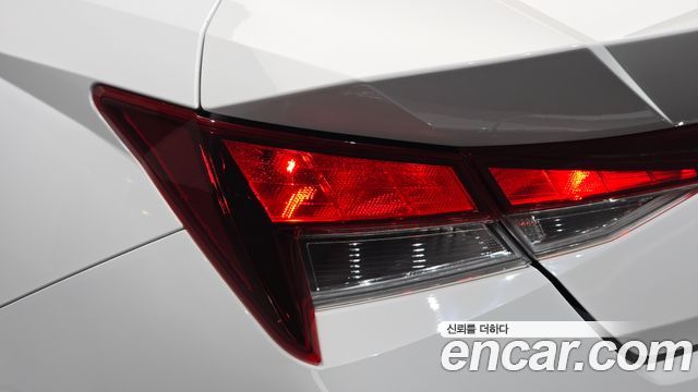 Hyundai Avante Hybrid (CN7) Smart 2023 — фото 23