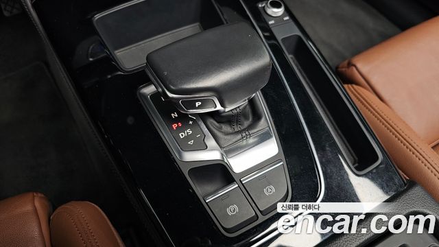 Audi Q5 (FY) 40 TDI Quattro Premium 2021 — фото 9