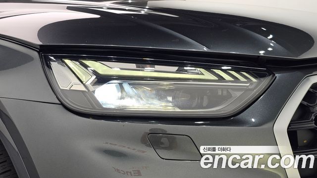 Audi Q5 (FY) 40 TDI Quattro Premium 2021 — фото 22