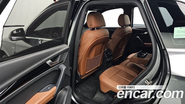 Audi Q5 (FY) 40 TDI Quattro Premium 2021 — фото 26