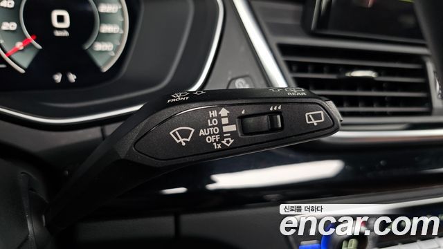 Audi Q5 (FY) 40 TDI Quattro Premium 2021 — фото 33