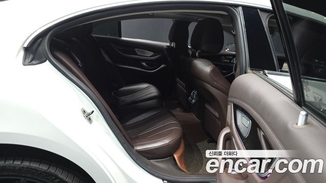 Mercedes-Benz CLS-Class (C257) CLS400d 4MATIC AMG Line 2019 — фото 16