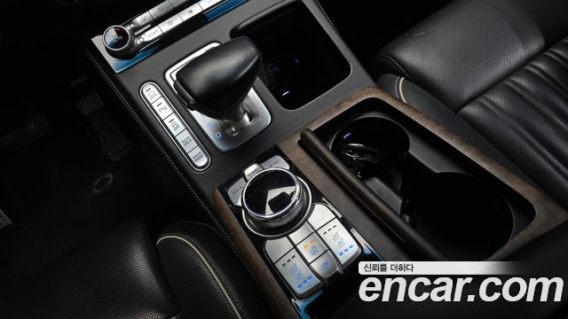 Genesis G90 3.8 AWD Prestige 2019 — фото 9