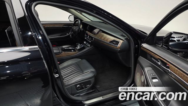 Genesis G90 3.8 AWD Prestige 2019 — фото 11