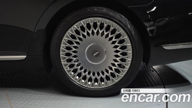 Genesis G90 3.8 AWD Prestige 2019 — фото 21