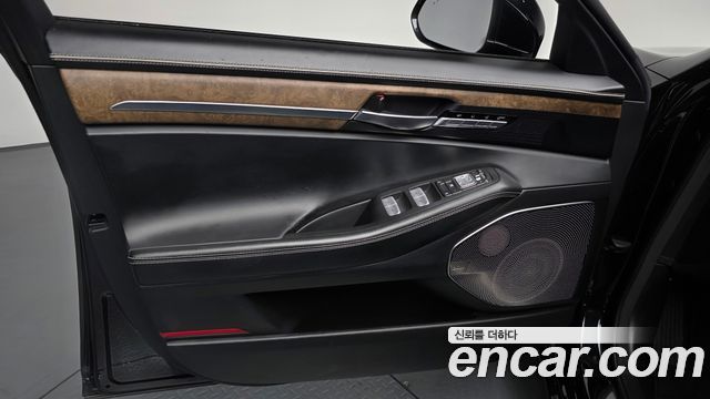 Genesis G90 3.8 AWD Prestige 2019 — фото 24