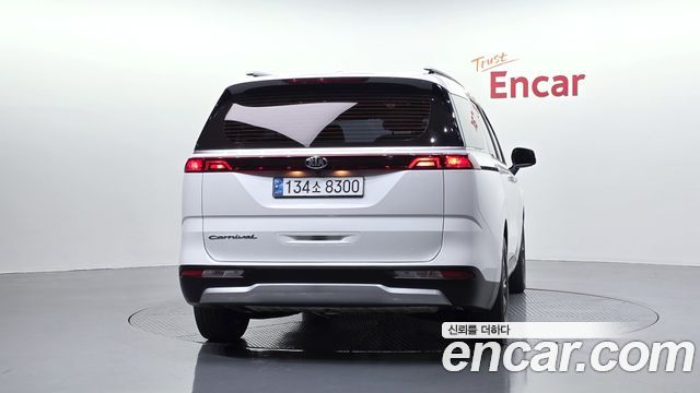 Kia Carnival (IV) Gasoline 9-Seater Prestige 2021 — фото 4