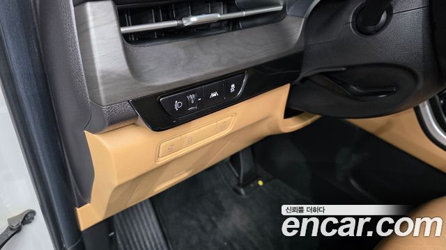 Kia Carnival (IV) Gasoline 9-Seater Prestige 2021 — фото 18