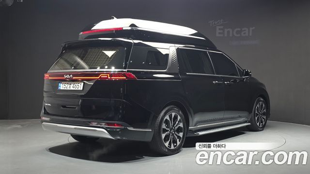 Kia Carnival (IV) Gasoline 9-Seater Hi-Limousine Signature 2023 — фото 2