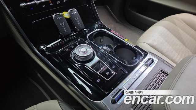 Kia Carnival (IV) Gasoline 9-Seater Hi-Limousine Signature 2023 — фото 9