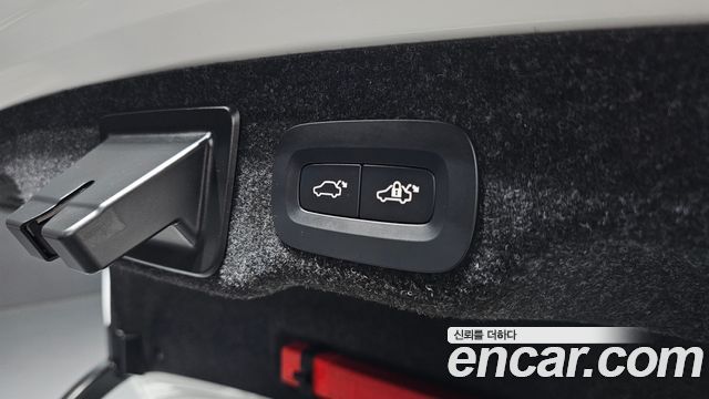 Volvo S90 B5 Ultra Dark Air Sus 2026 — фото 17